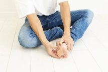 靴下を履かない「はだし生活」のメリット